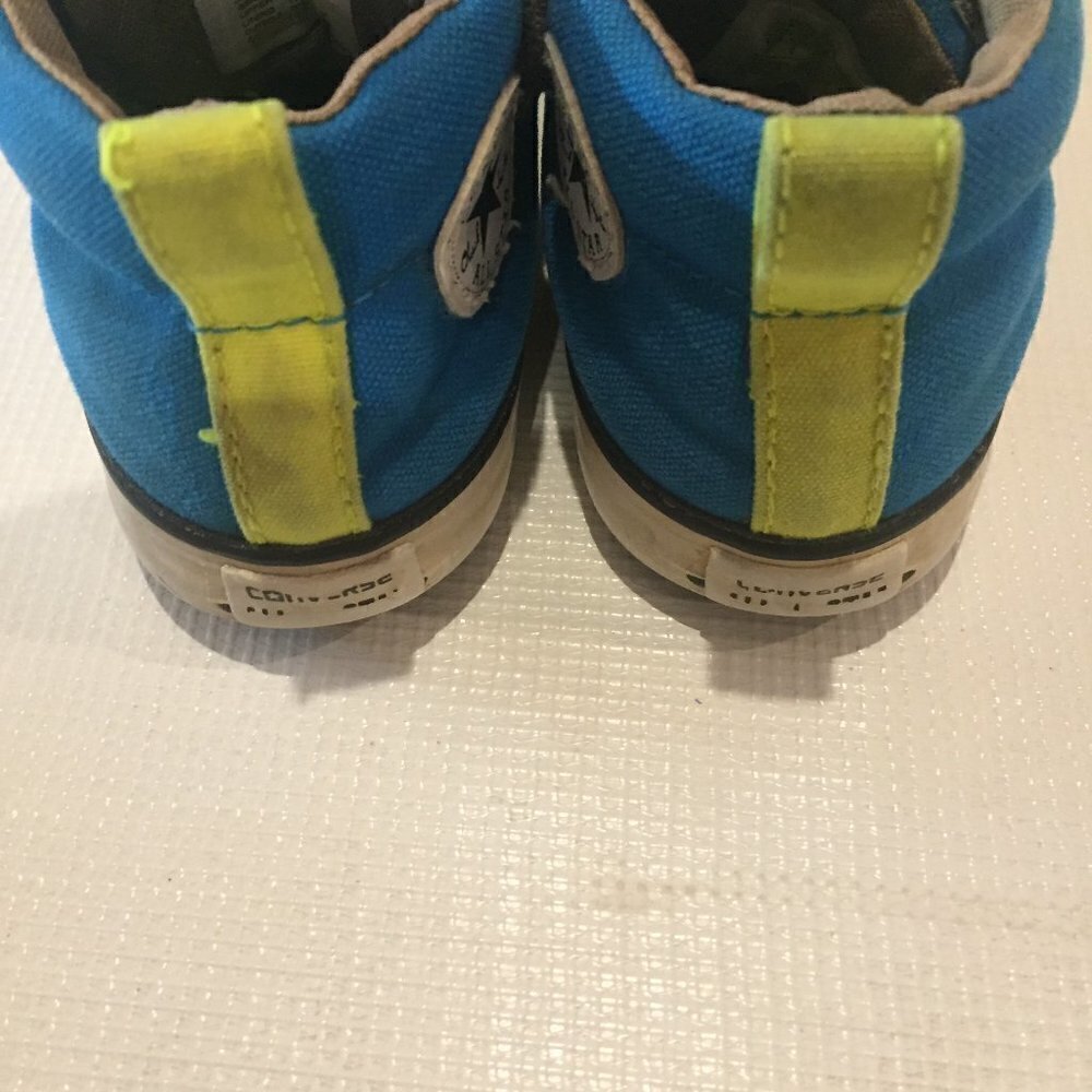 4/$20 Converse - Picture 4 of 5